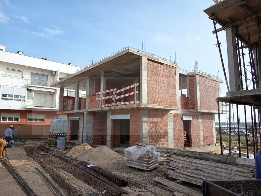 Maison de luxe à vendre à Azambuja, 550 000 €, Photo 4