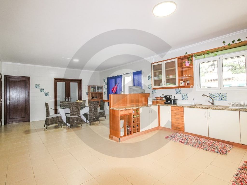 Maison de luxe à vendre à Ponta Delgada, 700 000 €, Photo 6