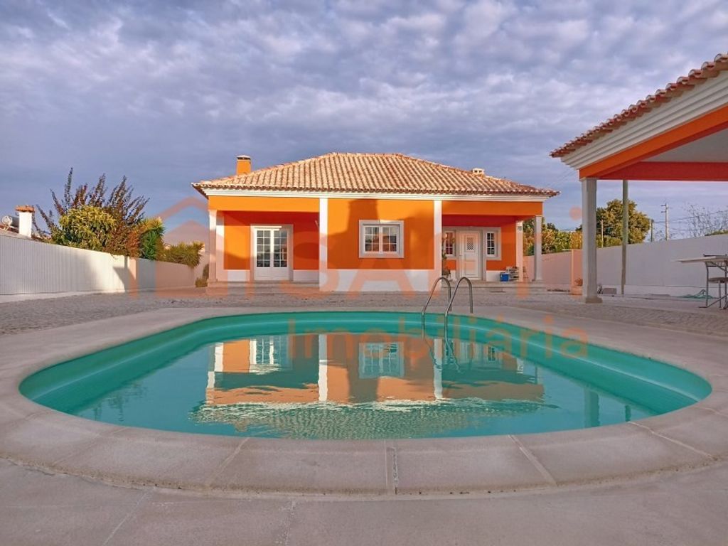 Maison de luxe à vendre à Santarém, 650 000 €, Photo 2