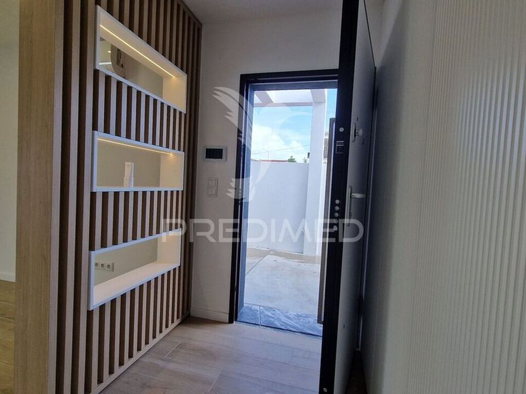 Luxury House for sale in Seixal, 560 000 €, Photo 2