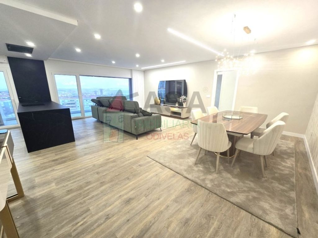 Luxury Apartment for sale in Odivelas, 725 000 €, Photo 3