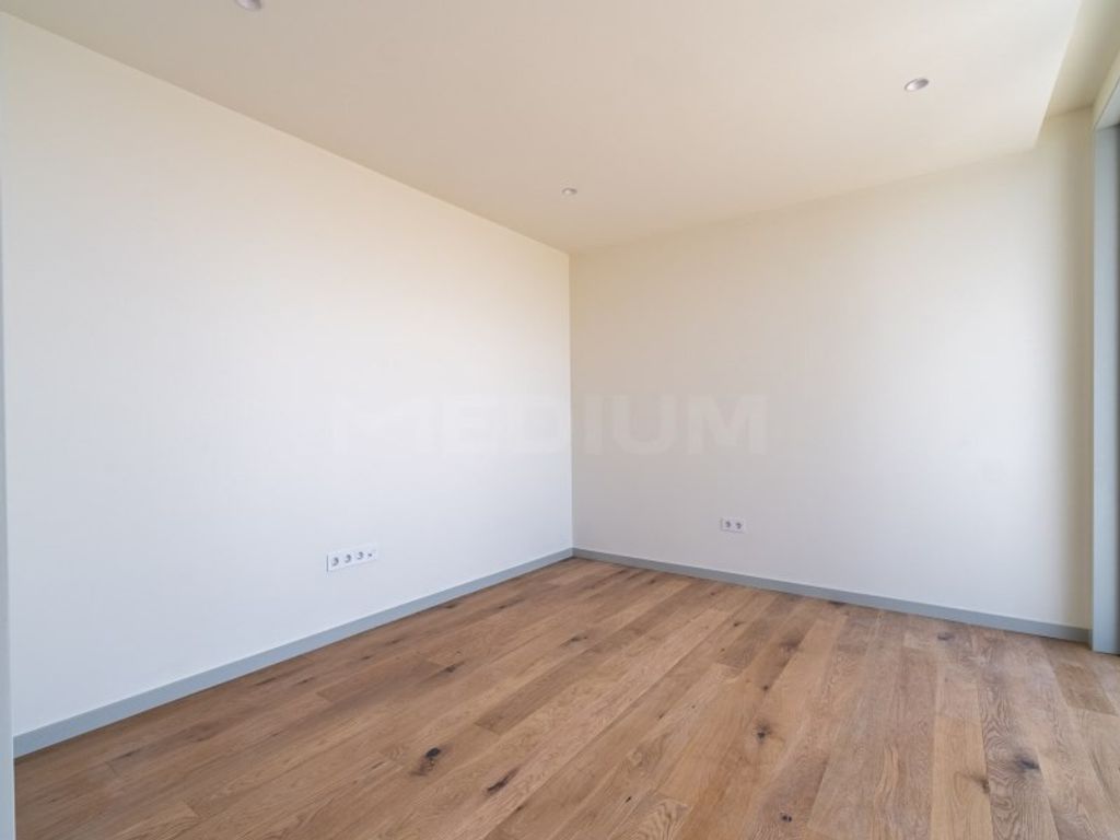 Luxury House for sale in Maia, 670 000 €, Photo 3