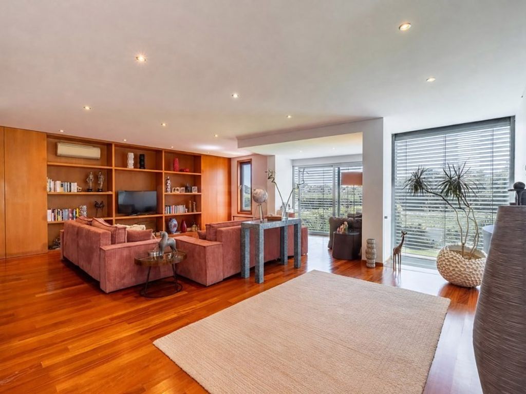 Luxury House for sale in Maia, 770 000 €, Photo 4