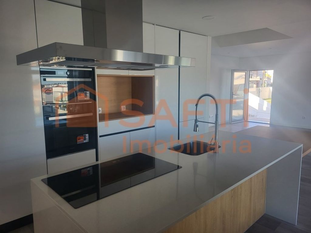 Luxury House for sale in Seixal, 765 000 €, Photo 5