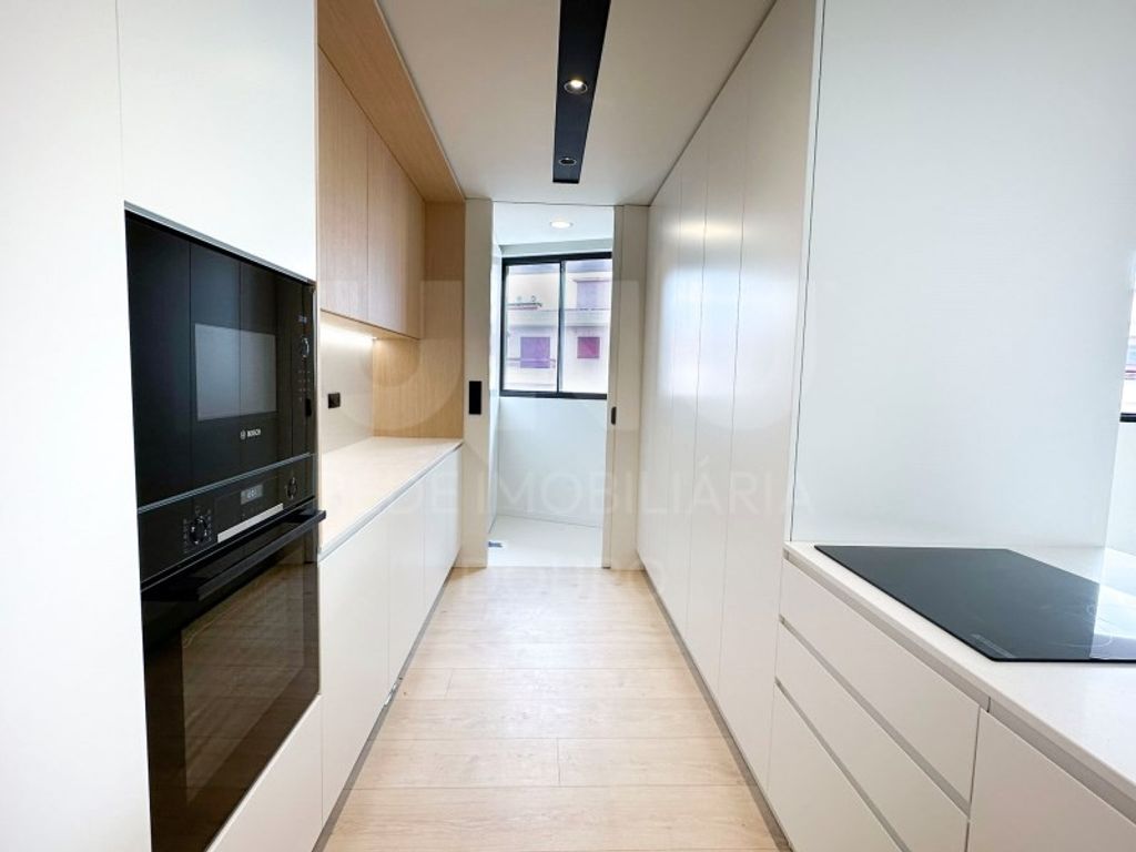 Luxury Apartment for sale in Gondomar, 620 000 €, Photo 3