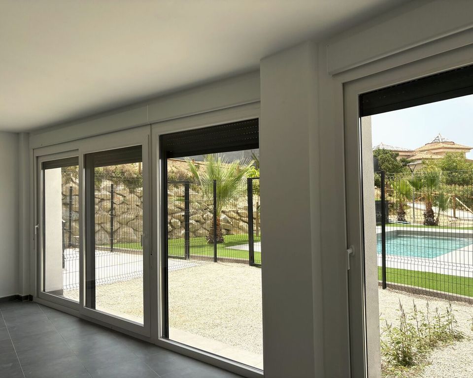 Luxury Apartment for sale in Villajoyosa, 523 000 €, Photo 3