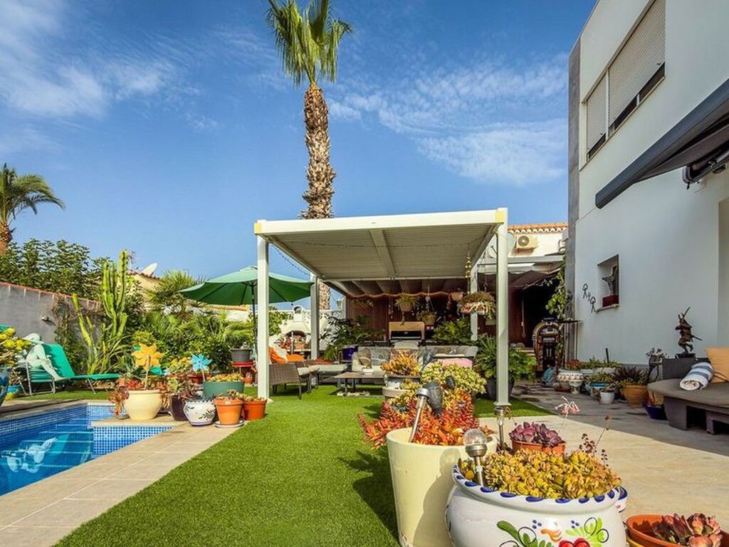 Maison de luxe à vendre à Torrevieja, 465 000 €, Photo 3