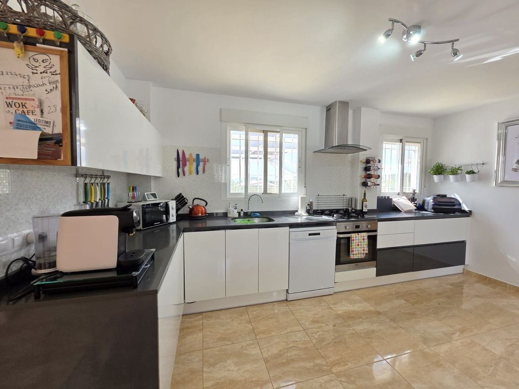 Maison de luxe à vendre à Pinoso, 574 995 €, Photo 3