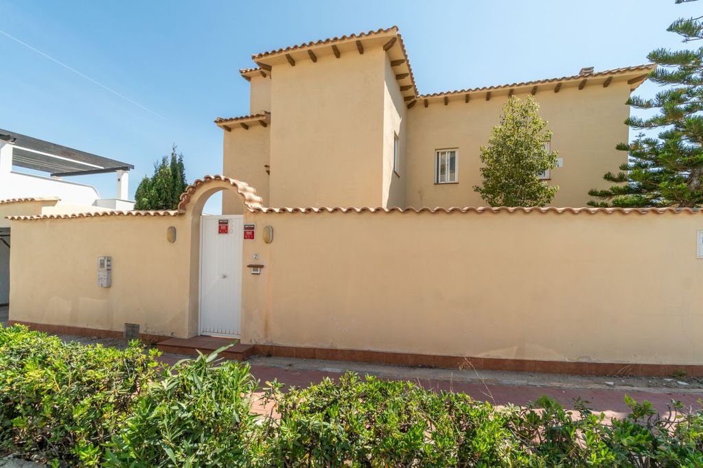 Luxury House for sale in Torrevieja, 859 000 €, Photo 3