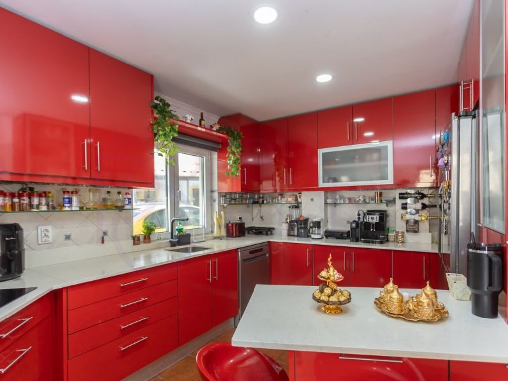 Maison de luxe à vendre à Seixal, 750 000 €, Photo 3
