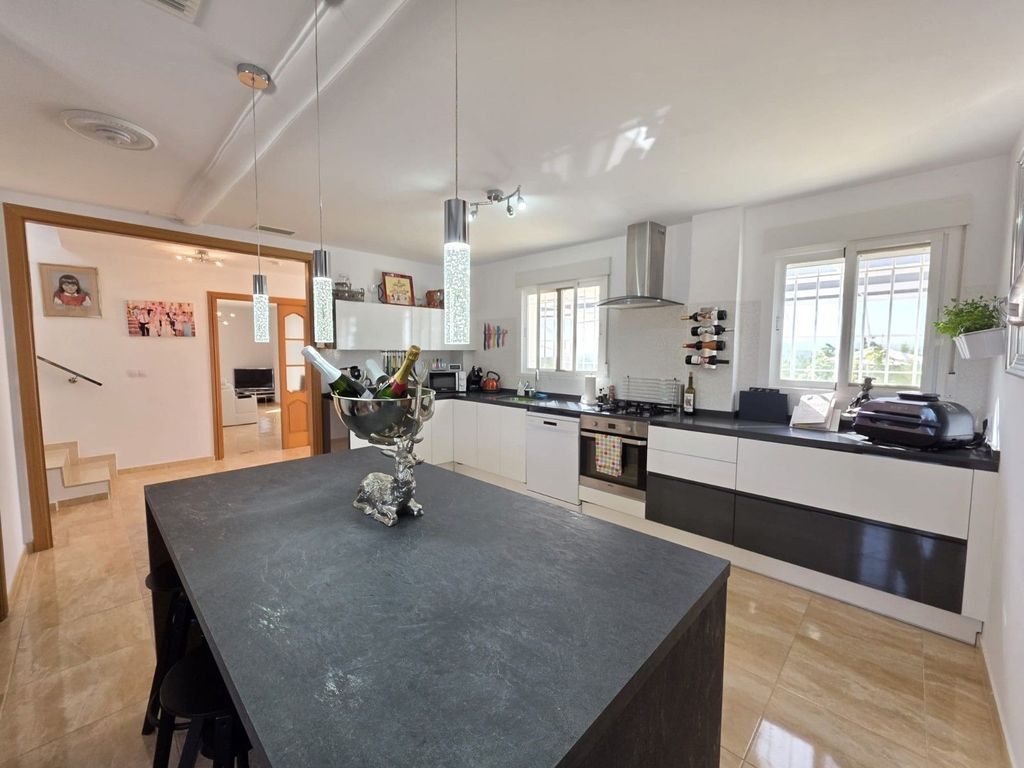 Maison de luxe à vendre à Pinoso, 574 995 €, Photo 4
