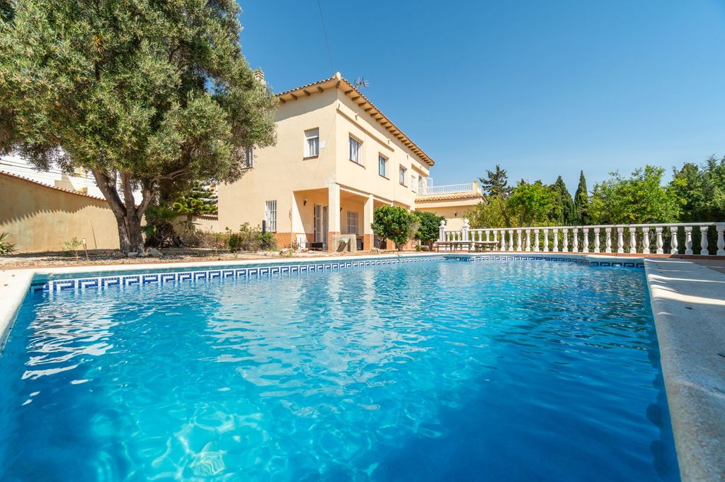 Luxury House for sale in Torrevieja, 859 000 €, Photo 4