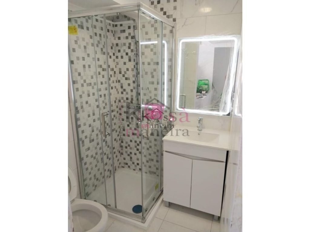Maison de luxe à vendre à Lisbon, 555 000 €, Photo 5