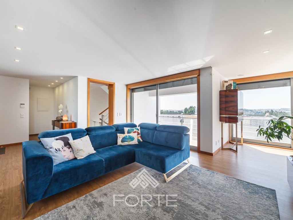 Maison de luxe à vendre à Oliveira de Azemeis, 465 000 €, Photo 5