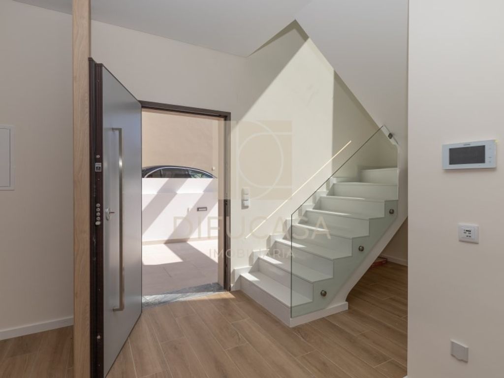 Luxury House for sale in Seixal, 525 000 €, Photo 6