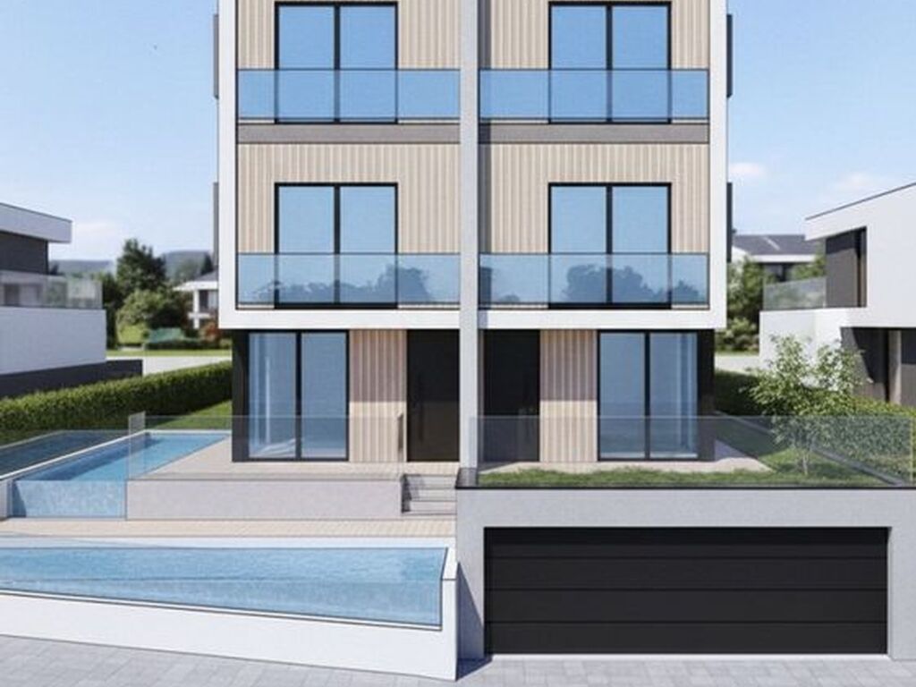 Luxury House for sale in Seixal, 449 000 €, Photo 1