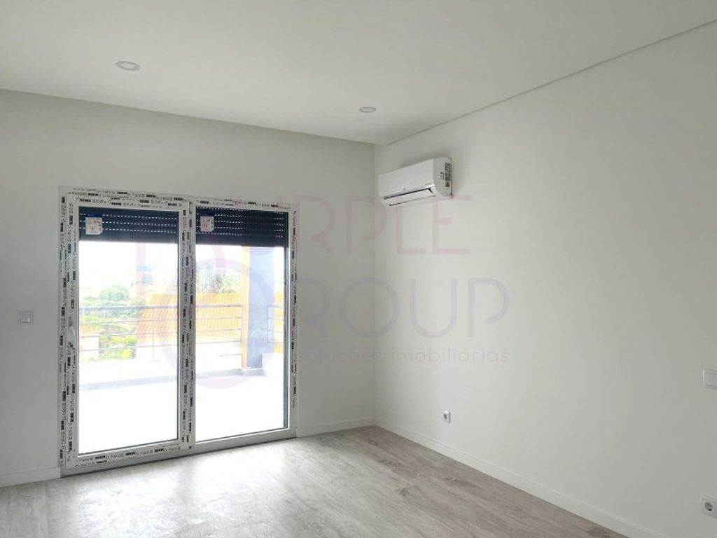 Luxury Apartment for sale in Seixal, 580 000 €, Photo 2