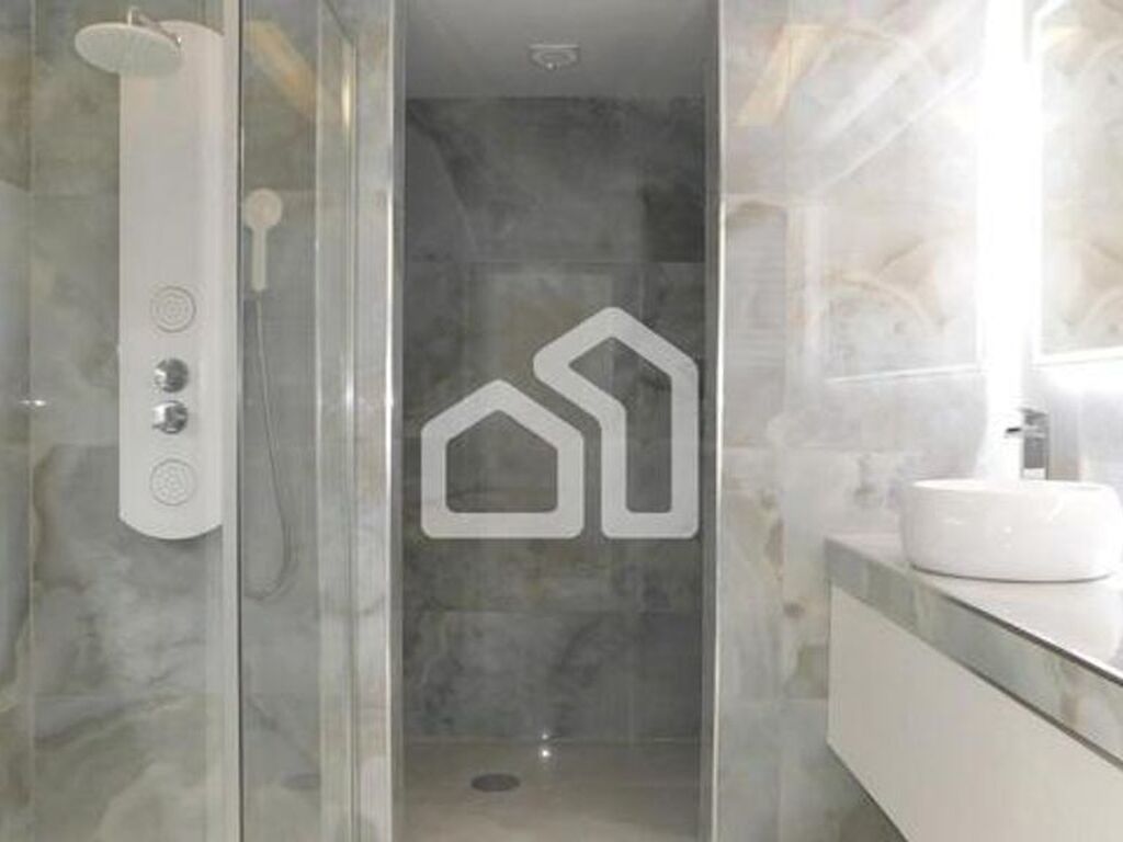Maison de luxe à vendre à Argoncilhe, 695 000 €, Photo 2