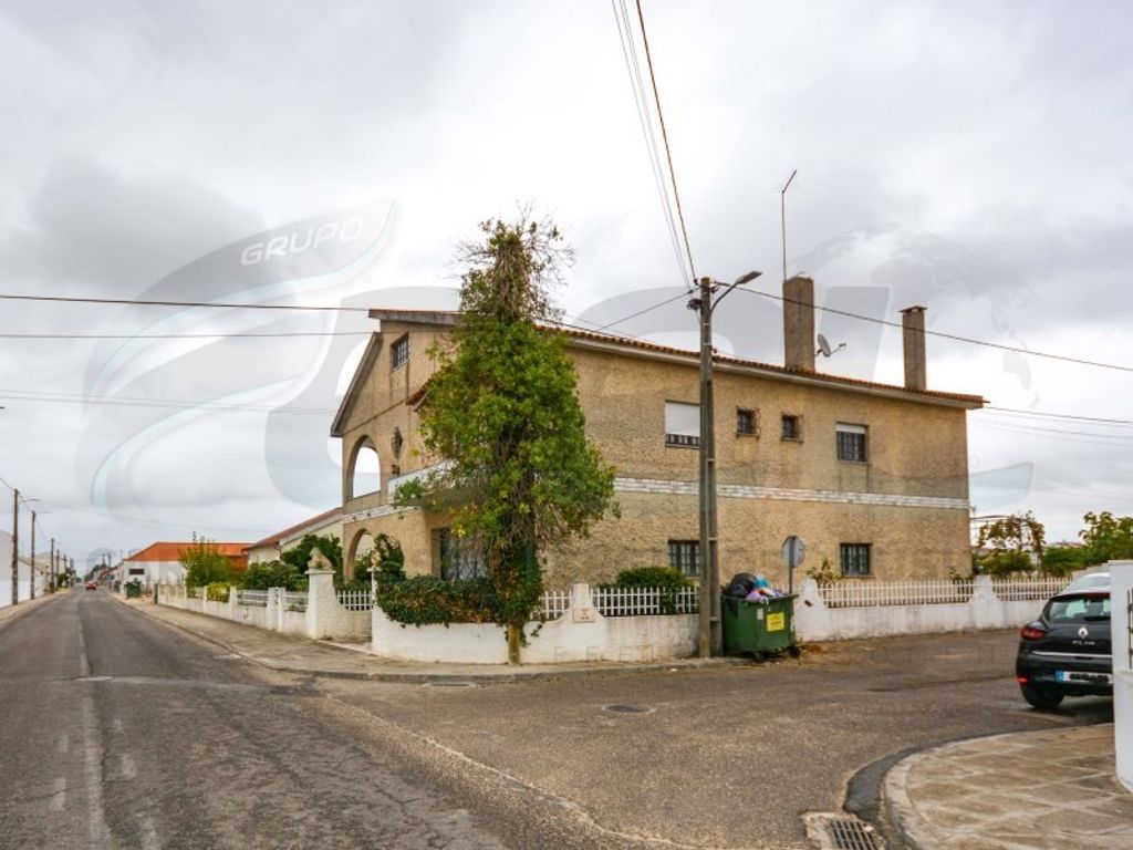 Maison de luxe à vendre à Almeirim, 530 000 €, Photo 2