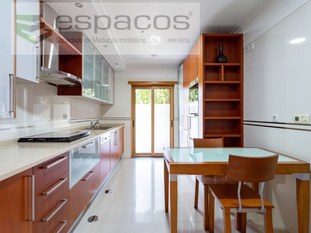 Appartement de luxe à vendre à Odivelas, 577 500 €, Photo 2