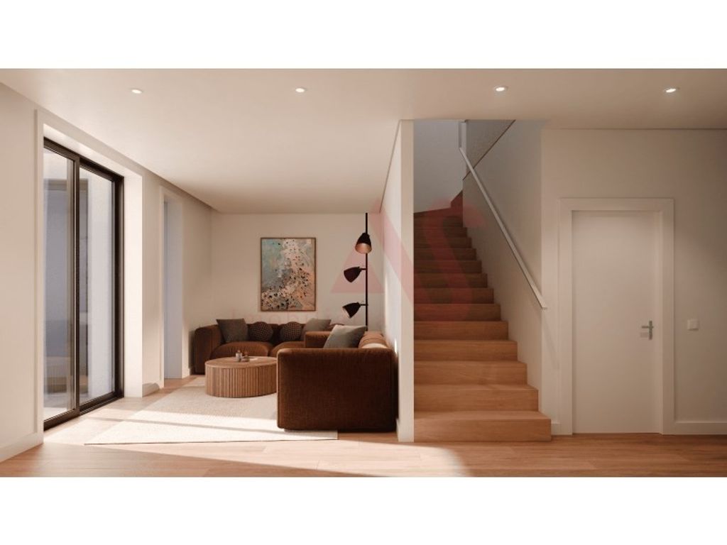 Maison de luxe à vendre à Porto, 670 000 €, Photo 2