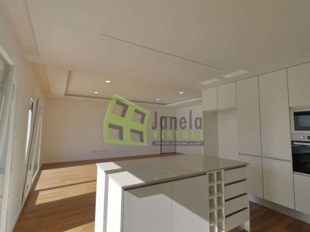 Luxury House for sale in Seixal, 640 000 €, Photo 3