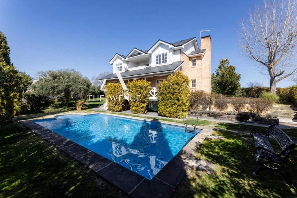 Maison de luxe à vendre à Boadilla Del Monte, 1 690 000 €, Photo 3