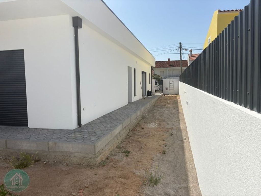 Luxury House for sale in Seixal, 650 000 €, Photo 4