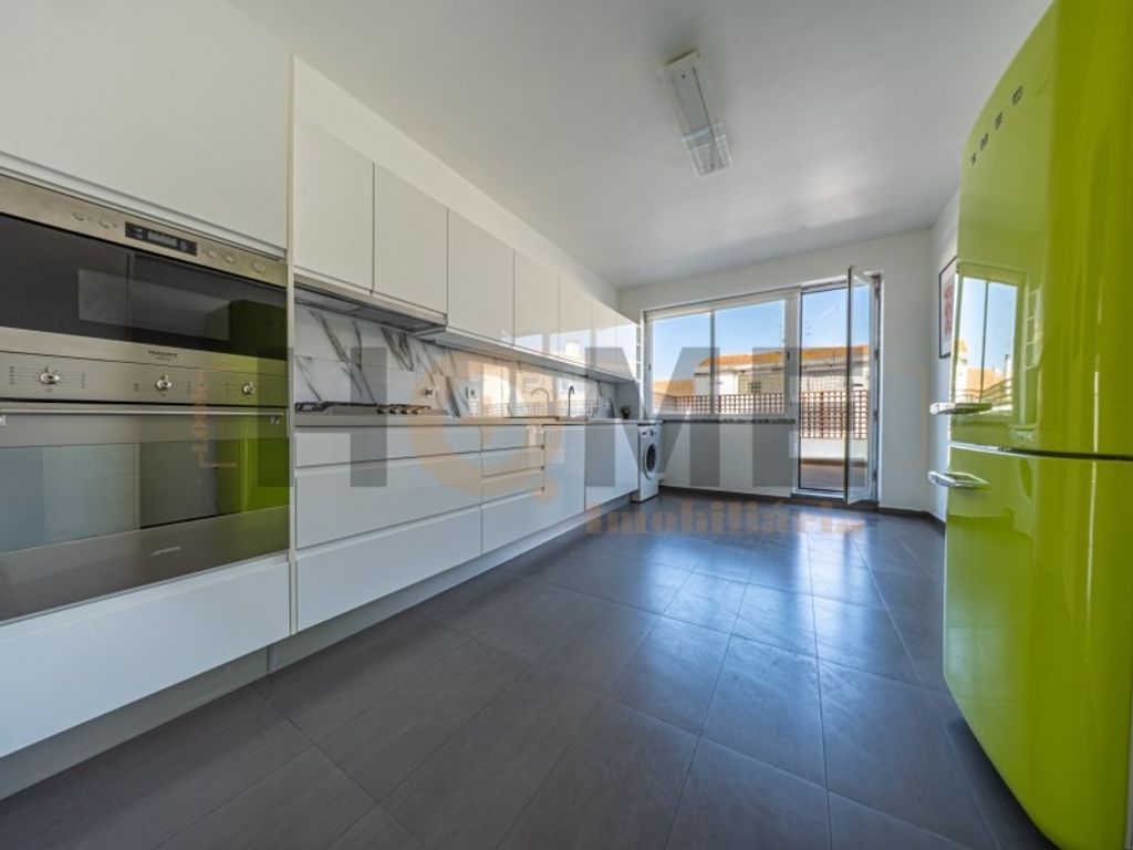 Luxury Apartment for sale in Santarém, 460 000 €, Photo 4