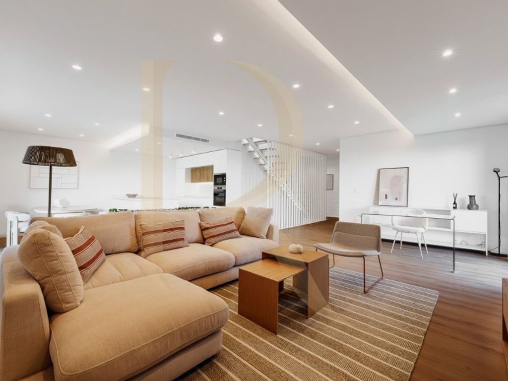 Maison de luxe à vendre à Seixal, 740 000 €, Photo 4