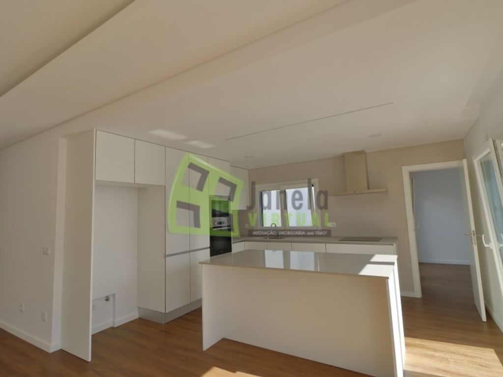 Luxury House for sale in Seixal, 640 000 €, Photo 5