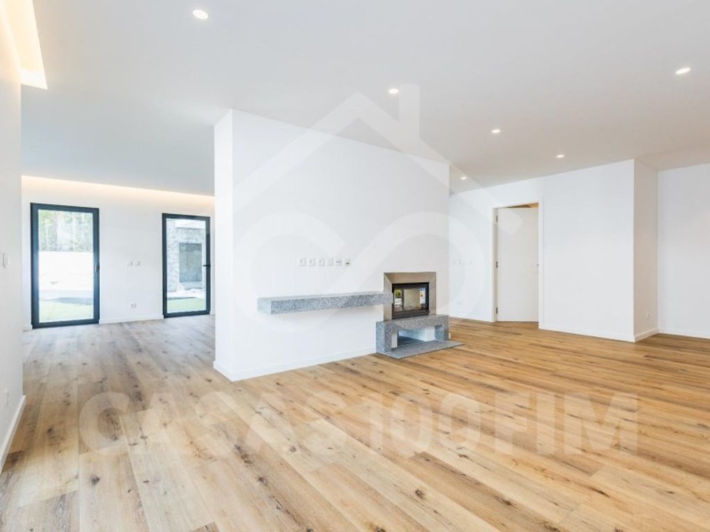 Maison de luxe à vendre à Leiria, 525 000 €, Photo 5