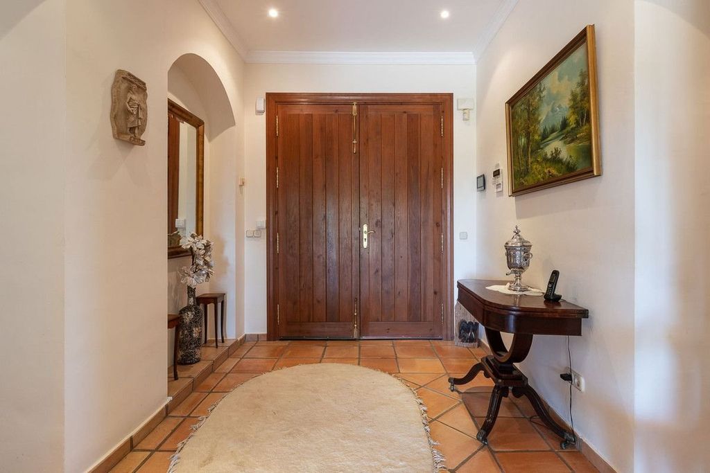 Luxury House for sale in Elviria, 1 950 000 €, Photo 5