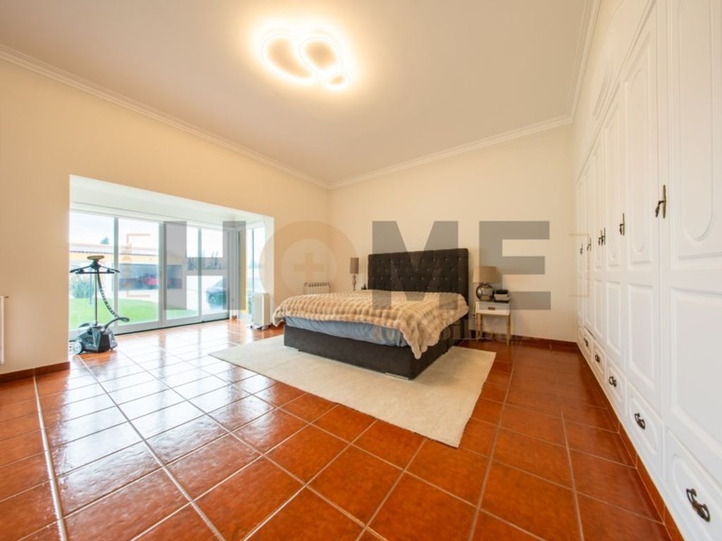 Maison de luxe à vendre à Almeirim, 790 000 €, Photo 5