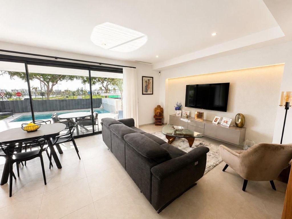 Maison de luxe à vendre à Los Alcázares, 625 000 €, Photo 6