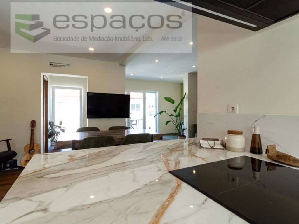 Maison de luxe à vendre à Loures, 580 000 €, Photo 6