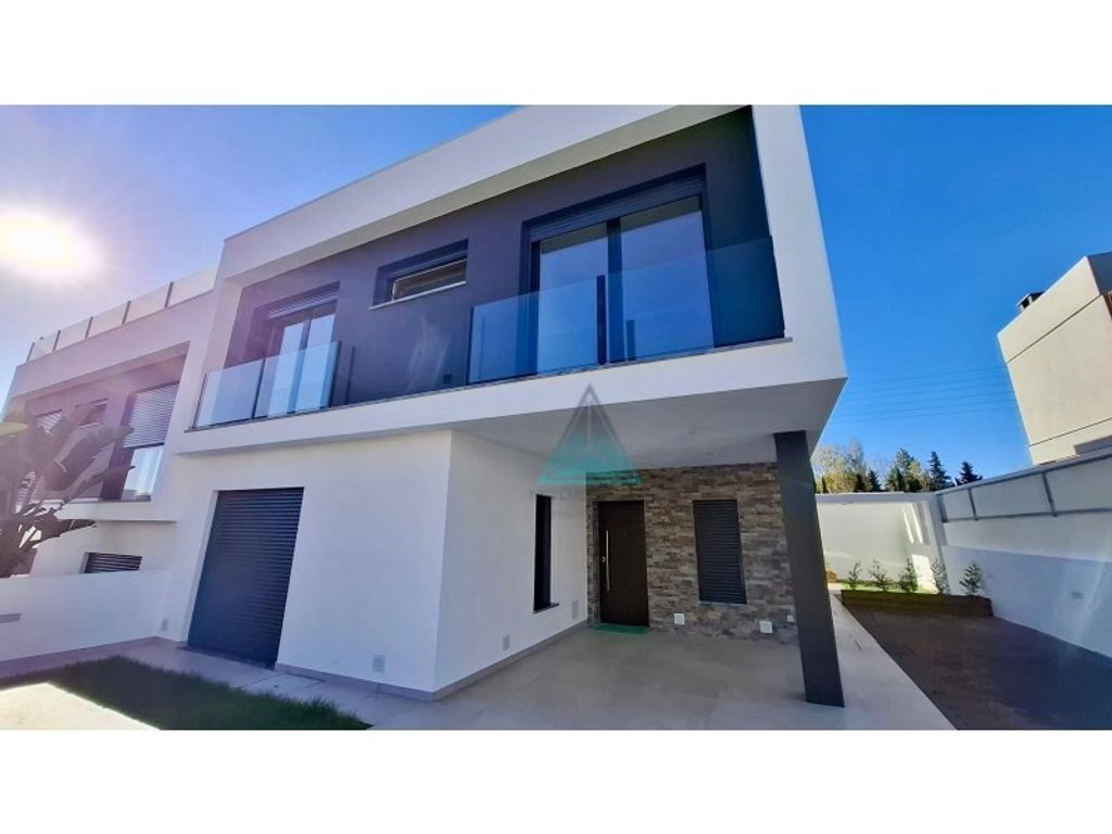 Luxury House for sale in Almada, 710 000 €, Photo 6