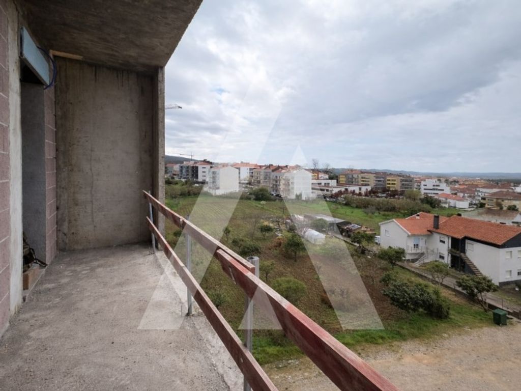 Appartement de luxe à vendre à Condeixa-a-Nova, 480 000 €, Photo 7