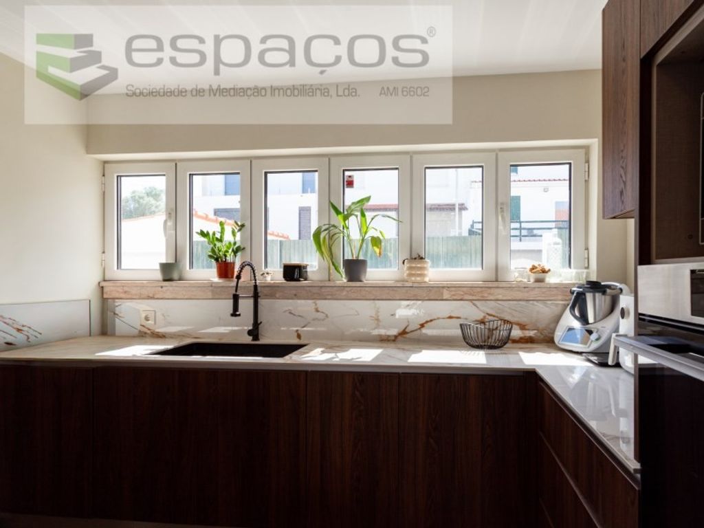 Maison de luxe à vendre à Loures, 580 000 €, Photo 7