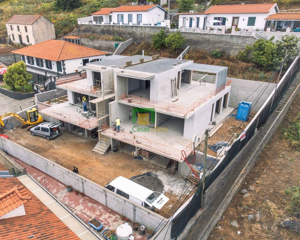 Maison de luxe à vendre à Funchal, 550 000 €, Photo 1