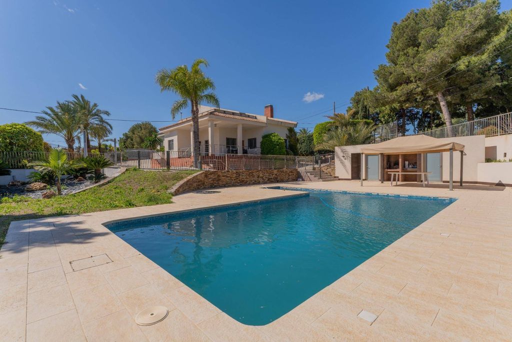 Luxury House for sale in Elche, 814 800 €, Photo 2