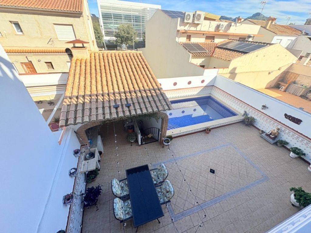 Maison de luxe à vendre à Canals, 430 000 €, Photo 2