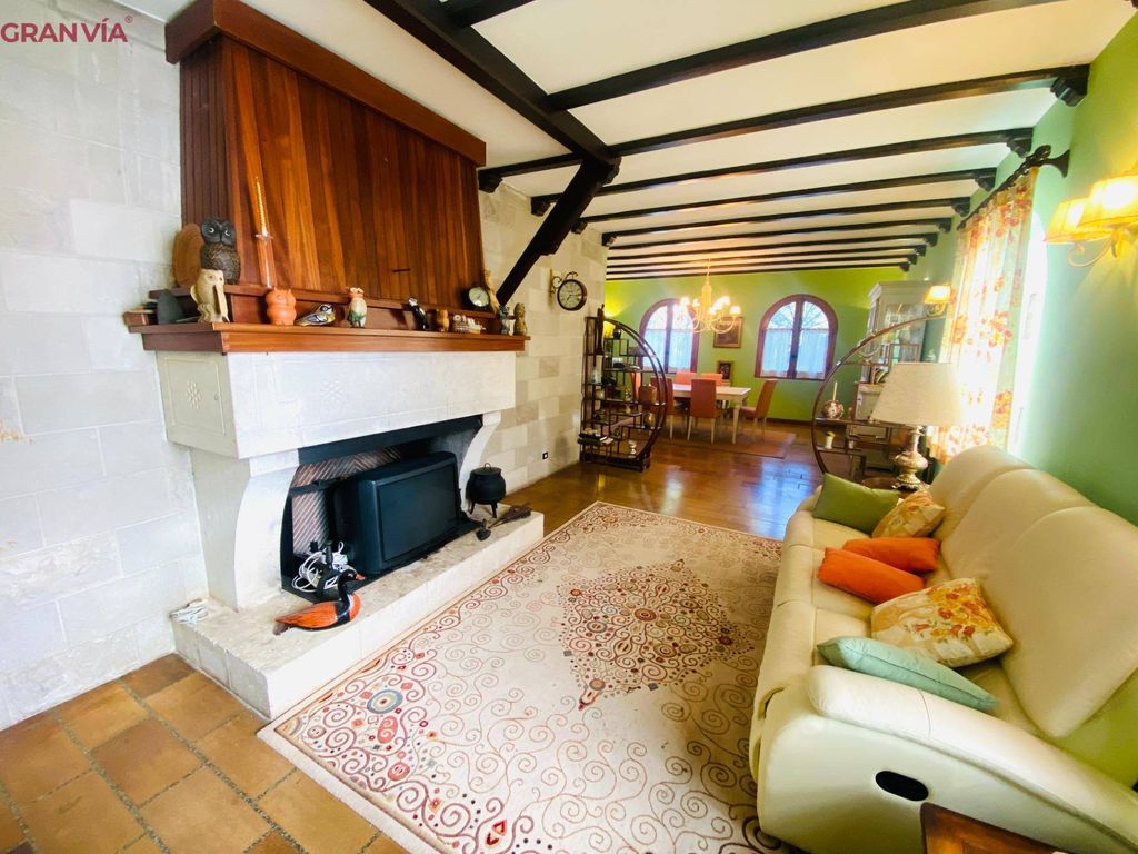 Maison de luxe à vendre à Nalda, 590 000 €, Photo 3