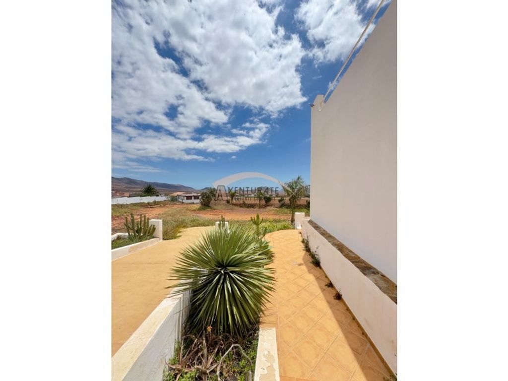 Maison de luxe à vendre à Antigua, 595 000 €, Photo 3