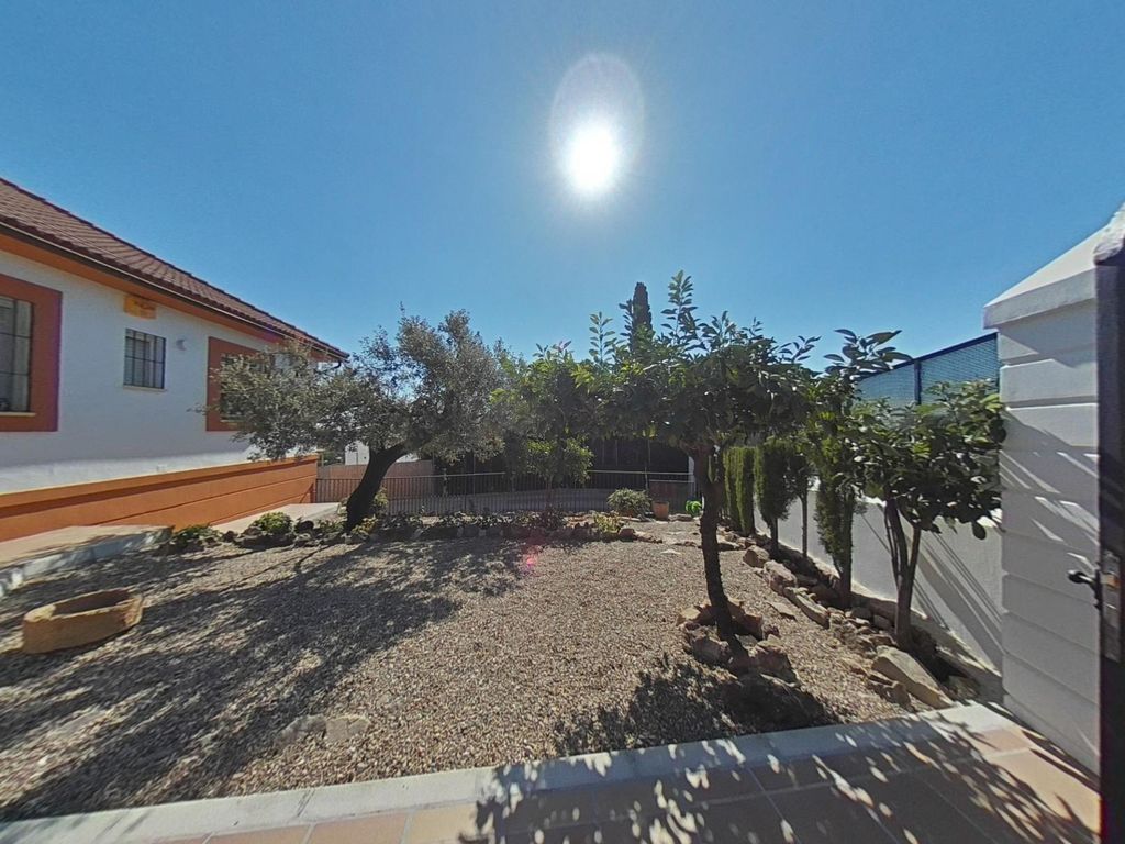 Luxury House for sale in Córdoba, 655 000 €, Photo 4