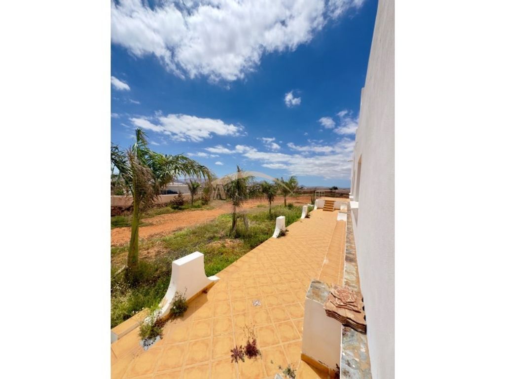 Maison de luxe à vendre à Antigua, 595 000 €, Photo 5