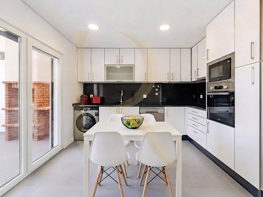 Luxury Apartment for sale in Seixal, 700 000 €, Photo 6