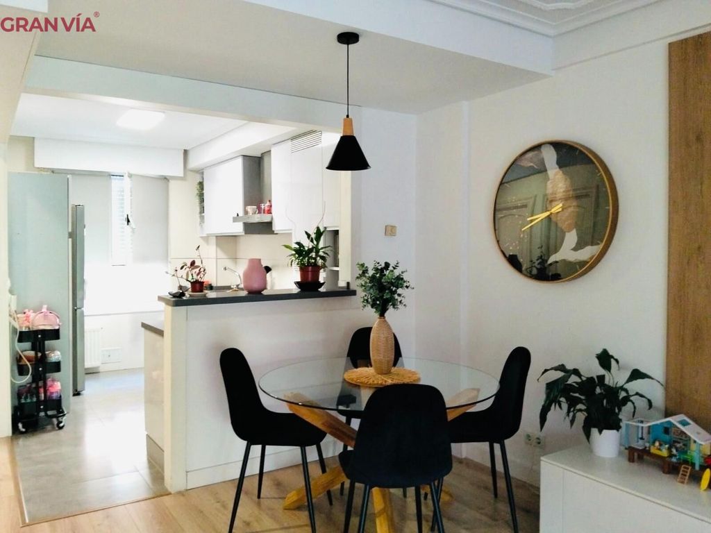 Maison de luxe à vendre à Lardero, 490 000 €, Photo 6