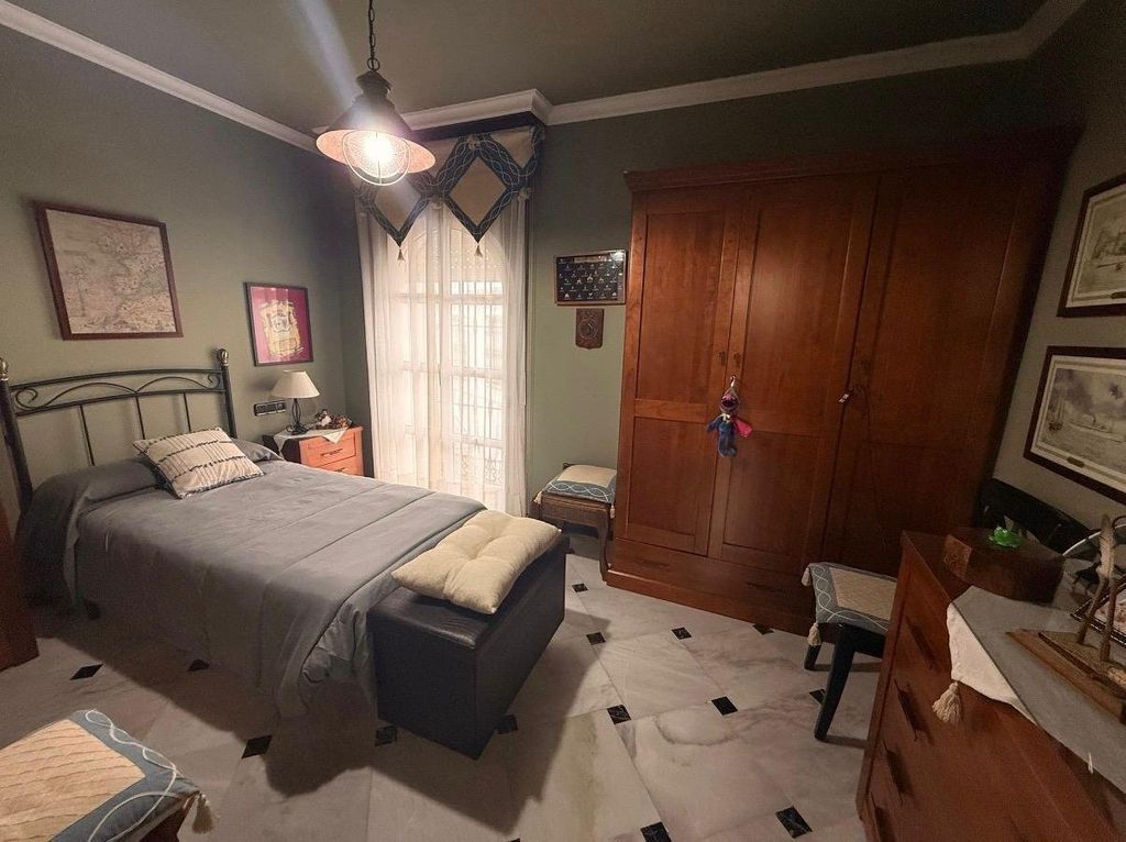 Maison de luxe à vendre à Algeciras, 530 000 €, Photo 6
