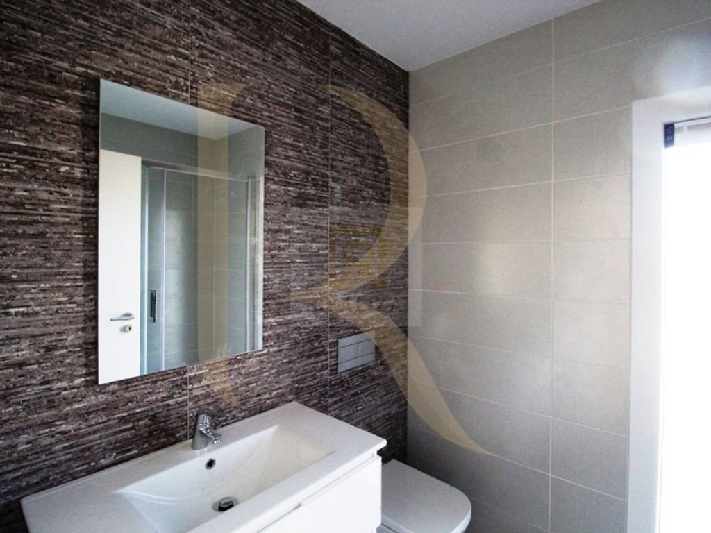 Luxury House for sale in Seixal, 530 000 €, Photo 7